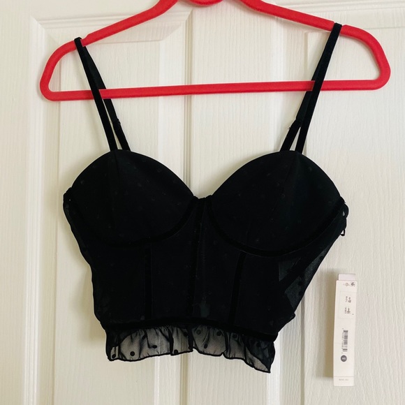 Black Crop Zipper Top - Picture 2 of 9